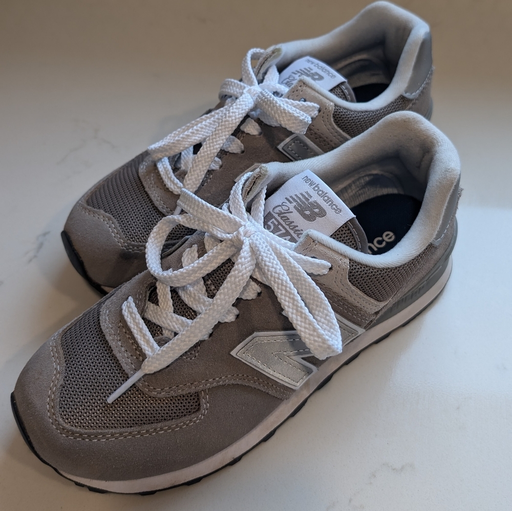 New Balance 574 womens shoes size 6